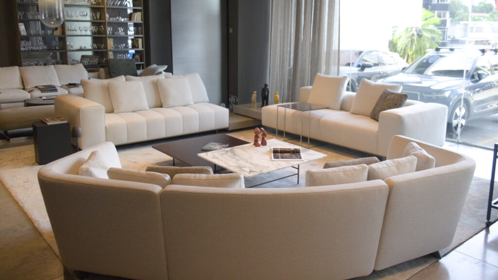 La Elegancia de la precisión: Un recorrido por el universo Minotti en Home Interiors